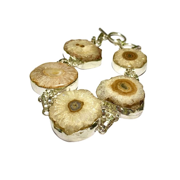 Tan Solar Quartz Gemstones in a 925 Stamped Bracelet - Picture 1 of 5